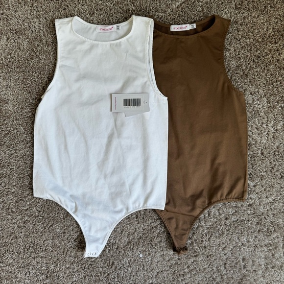 Shoedazzle Seamless Tank Bodysuits Set Tan & White, Size XS/S, Versatile Basics - Picture 1 of 16